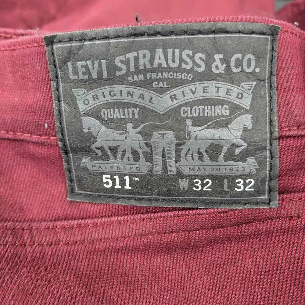 Levis domestic orders